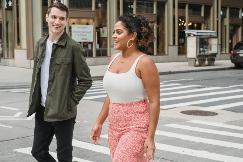 How to Spot Red Flags in Online Dating
